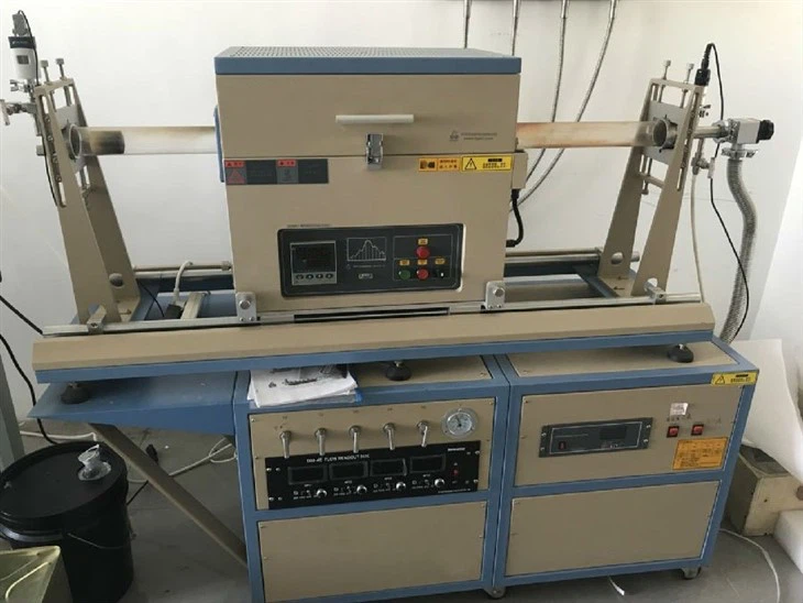 Vertical Split Tube Furnace